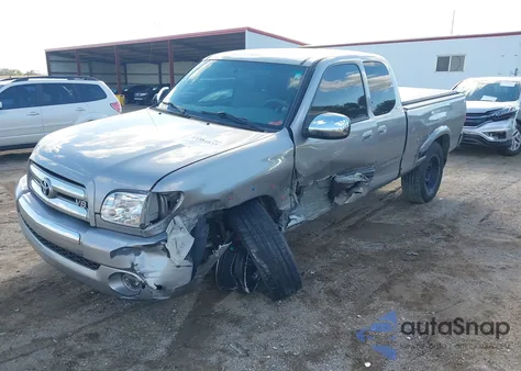 2005 Toyota Tundra Sr5 V8 из США, поврежденный, VIN 5TBBT44105S466132